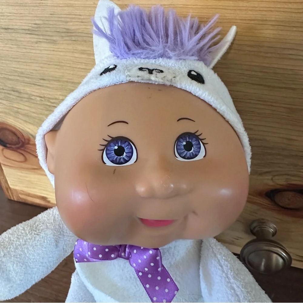 Cabbage Patch Kids Exotic Friends Collectible 181 Larry Llama 9